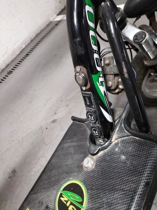 Patinete eléctrico Zip con motor