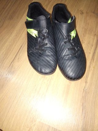 Botas de fútbol niño talla 34