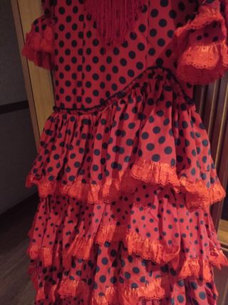 Traje de flamenca rojo lunares
