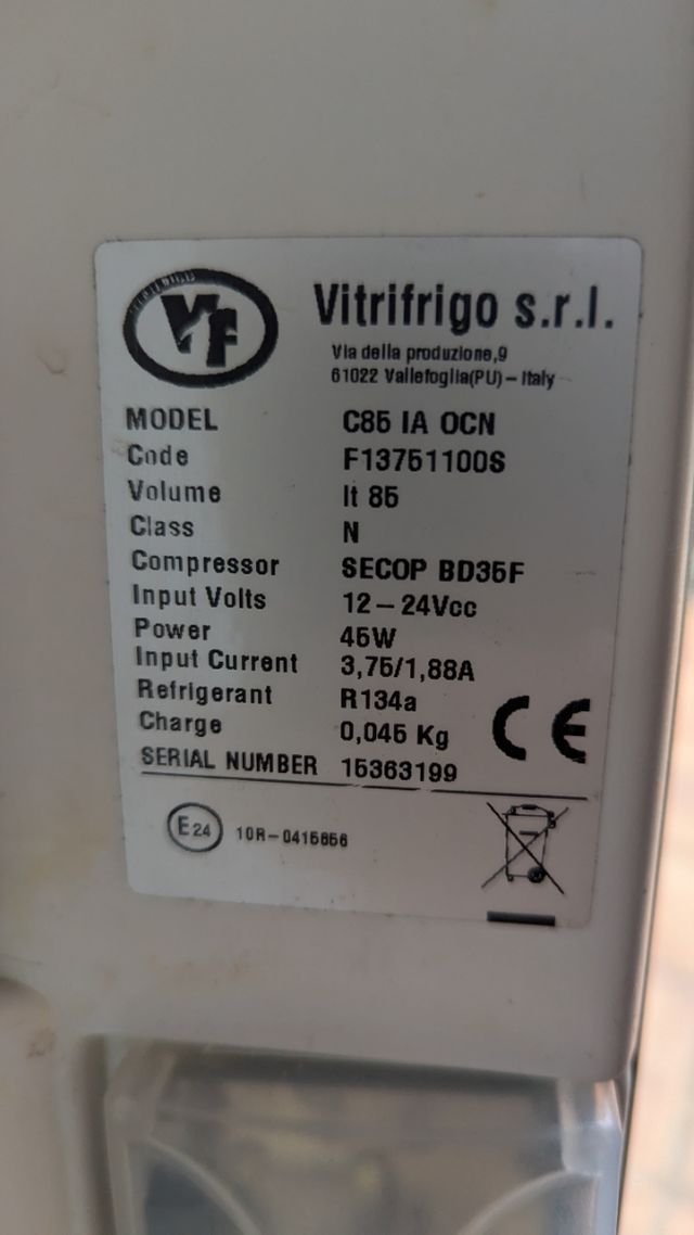 Nevera Vitrifrigo para Furgoneta Camper