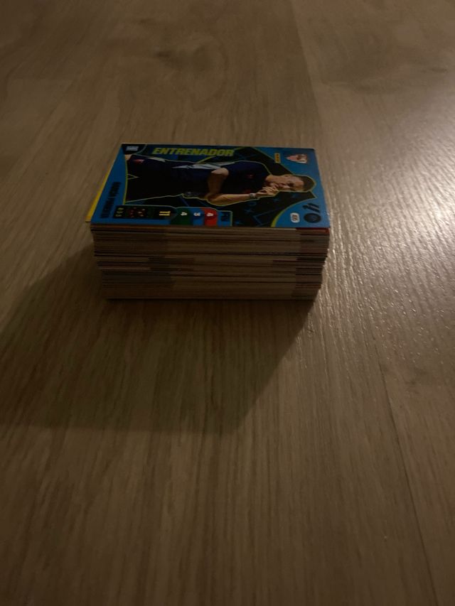 Cartas Adrenalyn XL 24-25 . 95 cromos