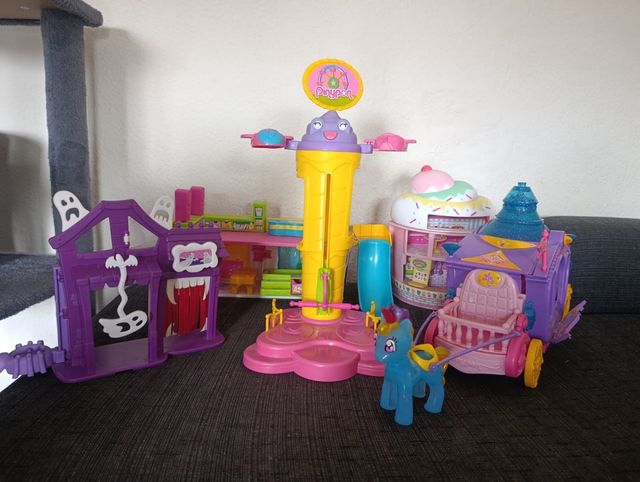 Lote de juguetes PINIPON.