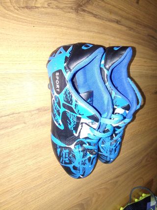 Botas de fútbol niño talla 36