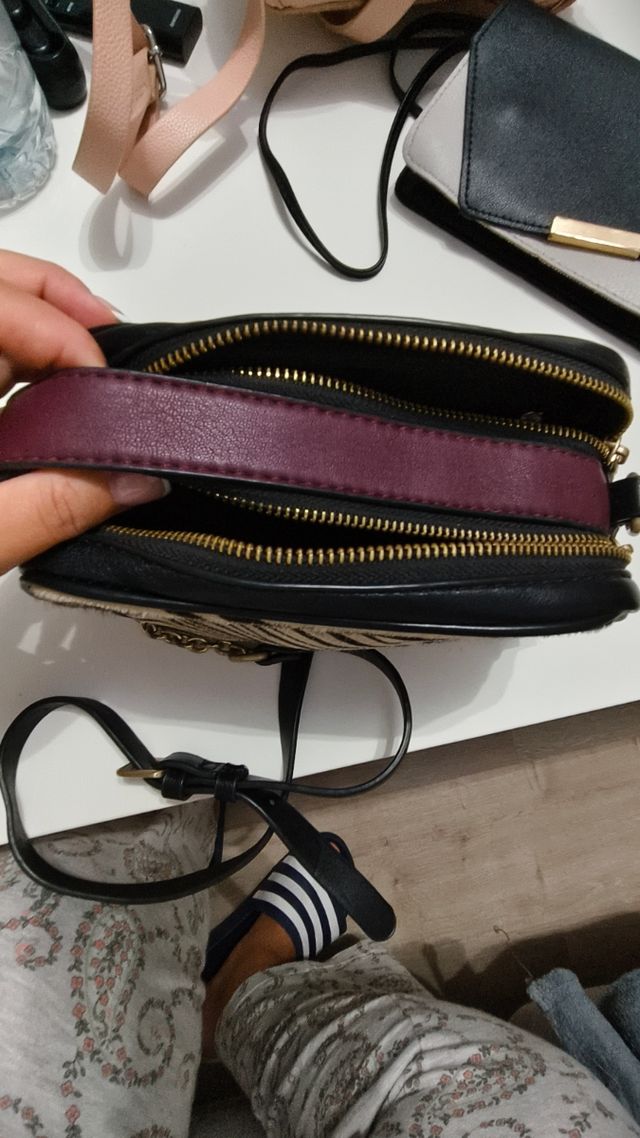 Bolso de piel con estampado cebra