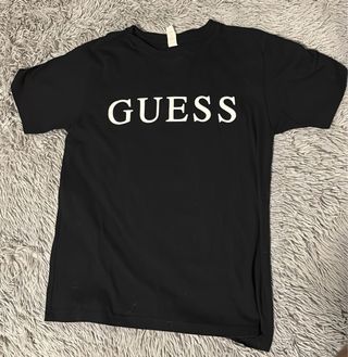 Camiseta Guess Negra