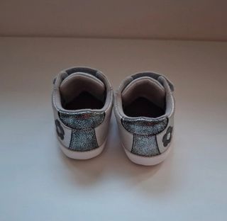 Scarpine neonata Chicco argento