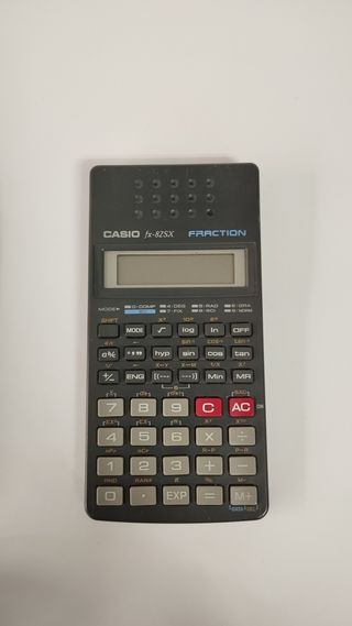 Calculadora Casio fx-82SX