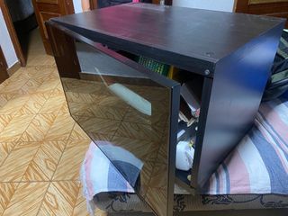 Mueble salón cristal y metal negro/plata