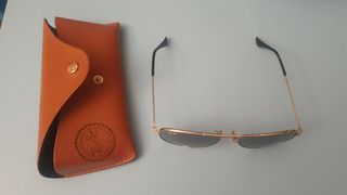 Gafas de sol Ray-Ban doradas y grises