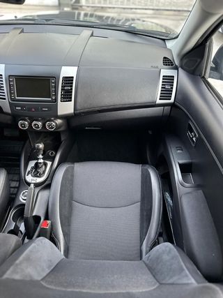 Citroen C-Crosser 2011