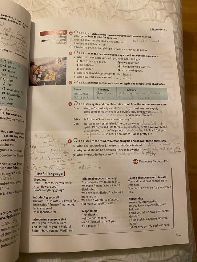 Market Leader: Intermediate Coursebook and Clas...