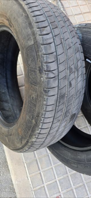 Neumático 215/65R16 98H M+S
