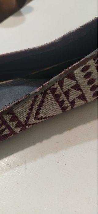 Bailarinas grises y multicolor