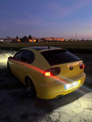 SEAT Leon 2004