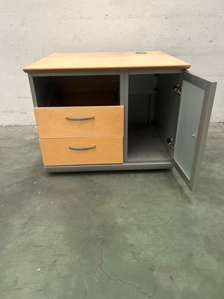 Despacho completo con vitrina de 200cm