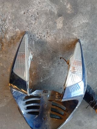 Guardabarros y frontal Honda Pantheon 125