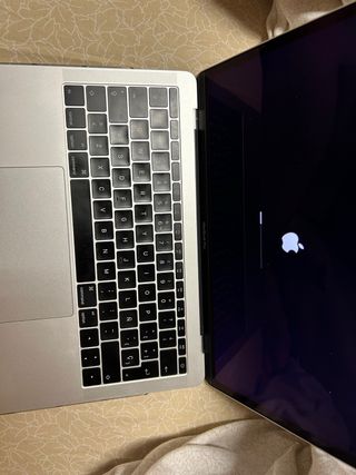 MacBook Pro 13” (2016) Plata en estado impecable 