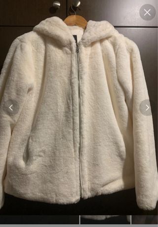 Abrigo de pelo  con capucha blanco talla única