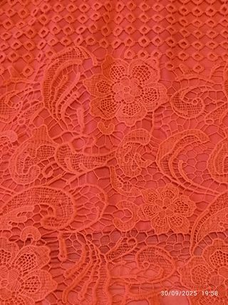 Blusa encaje coral talla S
