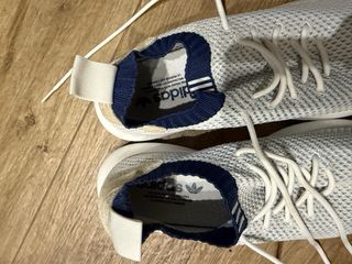 Scarpe Adidas uomo bianche e blu