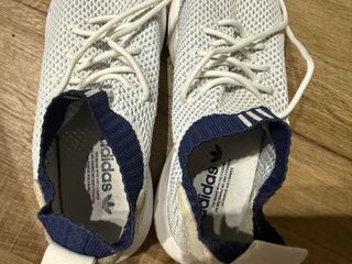 Scarpe Adidas uomo bianche e blu