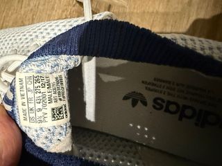 Scarpe Adidas uomo bianche e blu