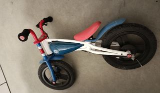Bicicleta de equilibrio infantil VELOBIKE