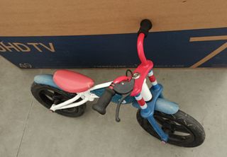 Bicicleta de equilibrio infantil VELOBIKE