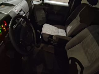 Ford Grand Tourneo Connec 2005