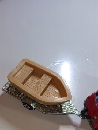 RENAULT 4 JP4 CON KAYAK Y REMOLQUE CON BARCA 1/64 