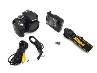 E1797564-0	Camara Digital Reflex Nikon D3300