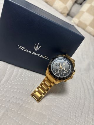 Reloj Maserati Dorado y Negro