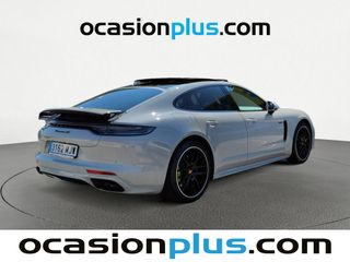 Porsche Panamera 4S E-Hybrid 412 kW (560 CV)