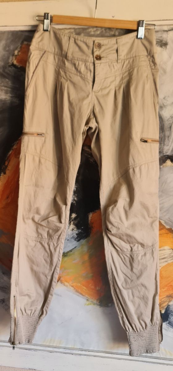 Pantalón beige verano talla XS