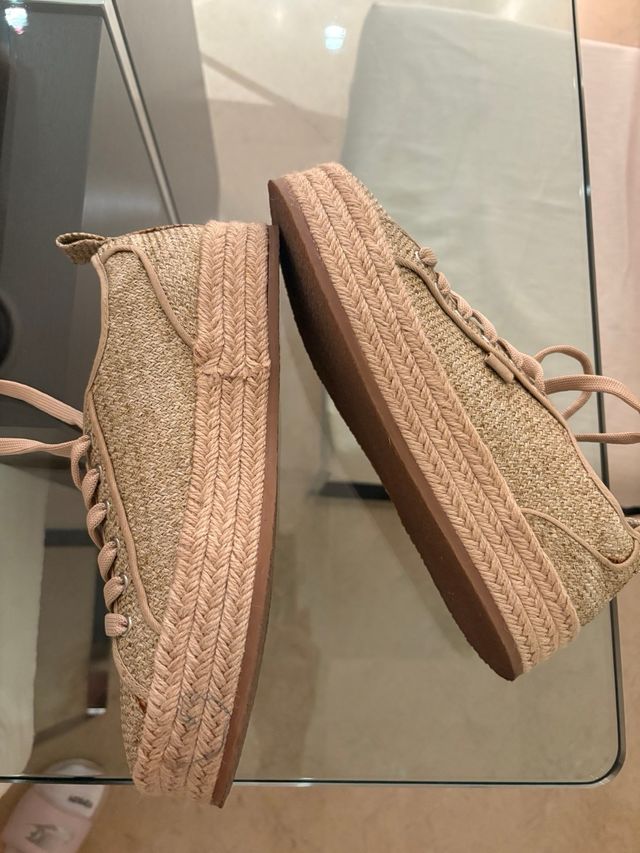 Zapatillas Zara Beige