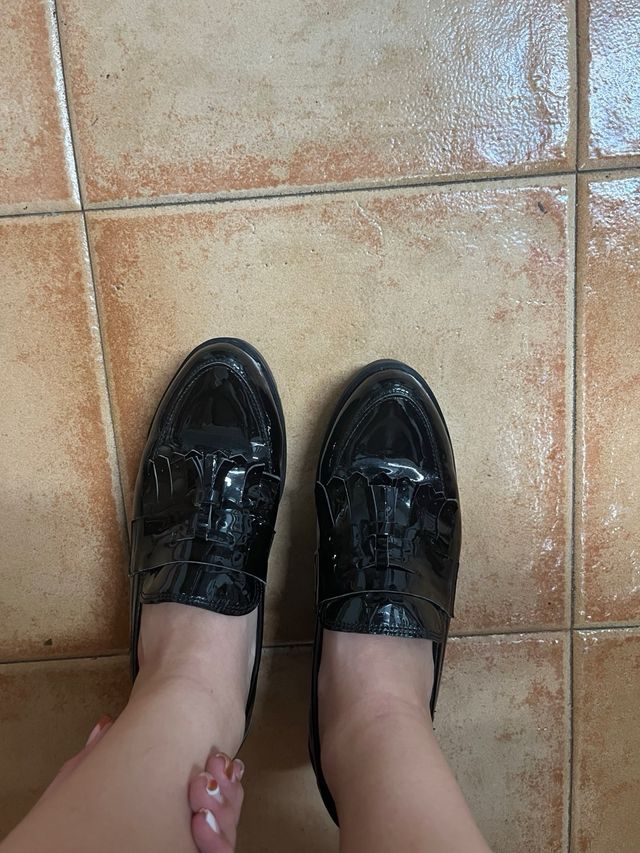 Zapatos charol negros talla 39