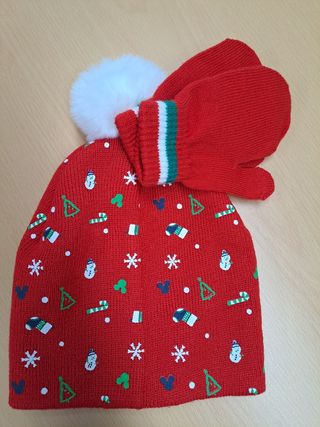 Cappellino e guanti Disney Baby Natale