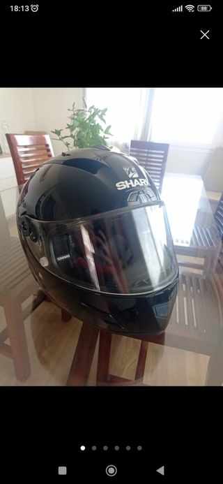 Casco de moto Shark negro