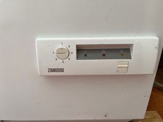 Arcón Congelador Zanussi. Se recoge en ZAMORA.