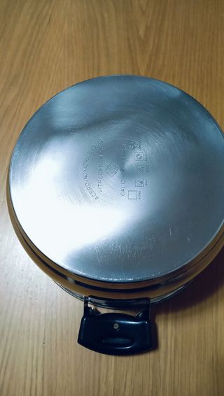 Preciosa olla de acero inox
Para inducción 24x14 