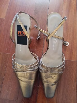 Zapatos de tacón dorados Laura Mat 6 ctm 
