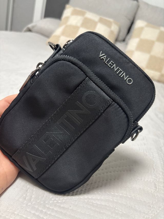 Riñonera Valentino Negra