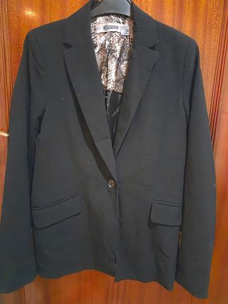 Americana Stradivarius Negra Talla M