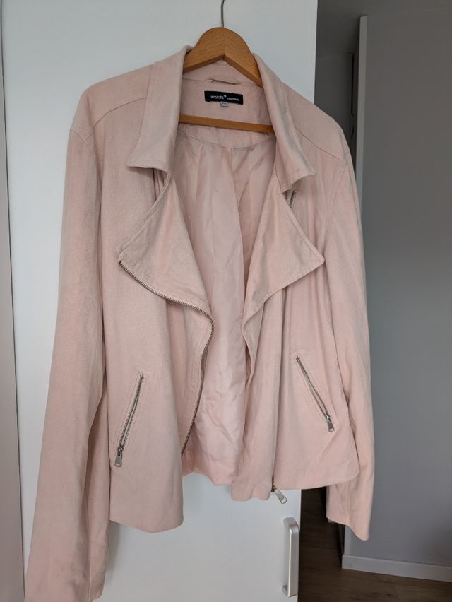 Chaqueta rosa Amichi