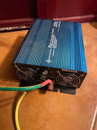 Inversor Solartronics 1500W Onda Pura