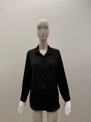 Camisa Negra Silky Talla M