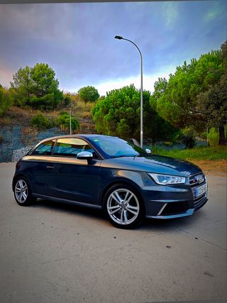 Audi S1 2015