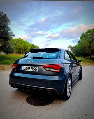 Audi S1 2015