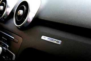 Audi S1 2015