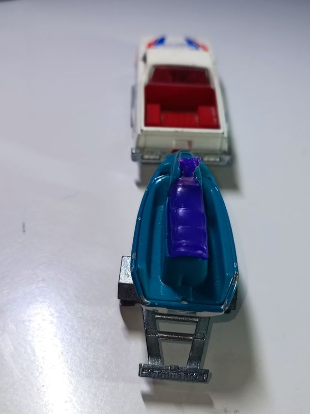 CHEVROLET EL CAMINO SS + REMOLQUE CON MOTO DE AGUA